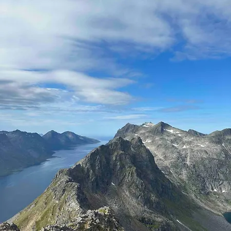 Near Both Center And Hiking Areas *